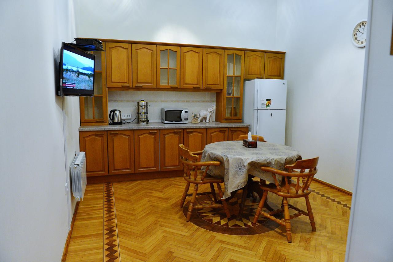 Baku Home Hostel Eksteriør bilde